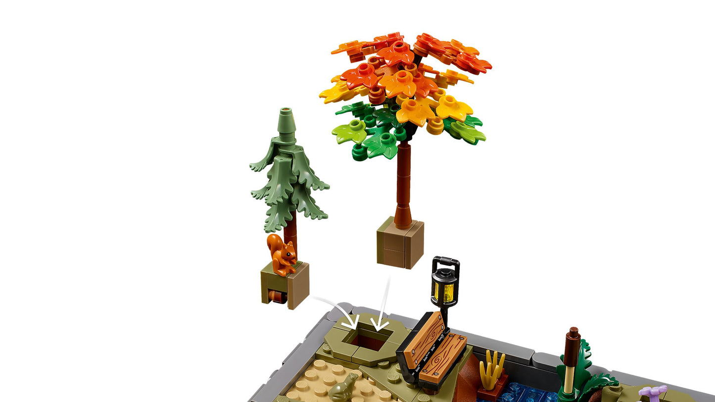 LEGO® Icons 11372 Herbstlicher Landhausgarten