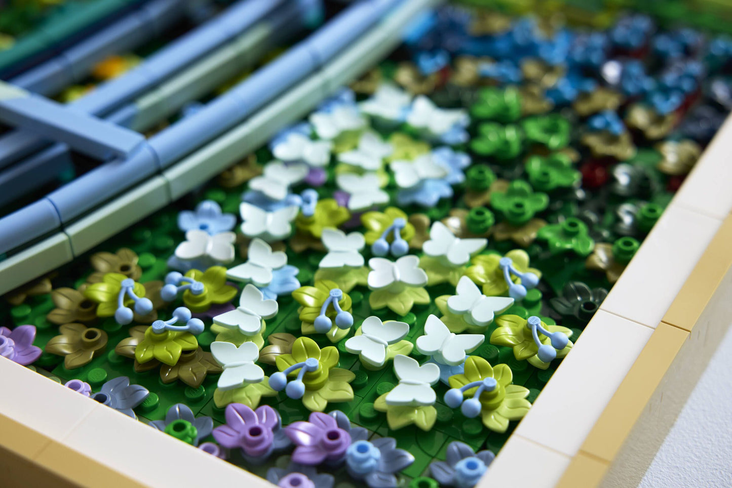 LEGO® Art 31220 Claude Monet – Brücke über einen Seerosenteich