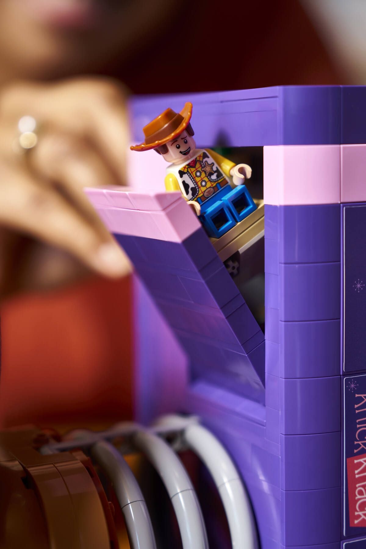 LEGO® Disney 43301 Toy Story: Slinky-Buchstützen