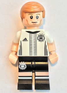 LEGO® Minifigur Collectible Minifigure dfb010 - Toni Kroos, Deutscher Fussball-Bund / DFB (Minifigure Only without Stand and Accessories)