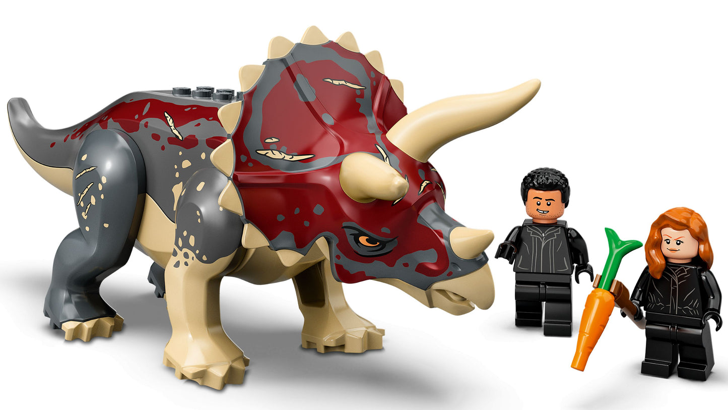 LEGO® Jurassic World 76950 Triceratops-Angriff