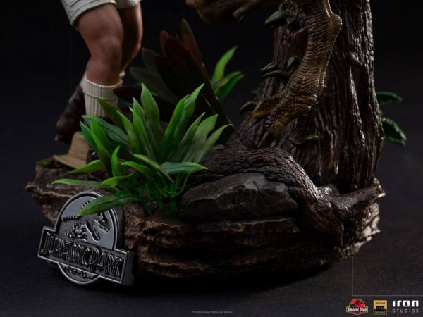 Jurassic Park - Velociraptor Clever Girl Deluxe Art Scale 1/10